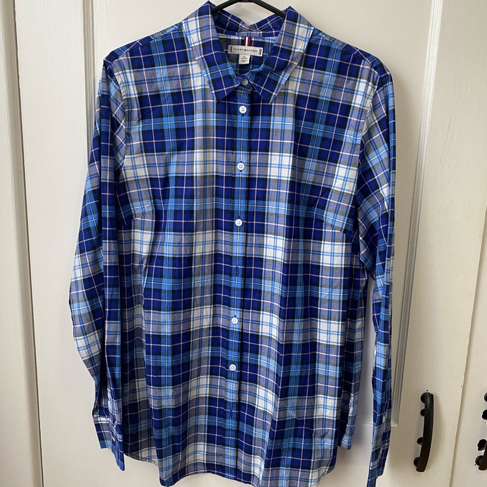 2/$20 Tommy Ladies Mad for Plaid Dress Shirt